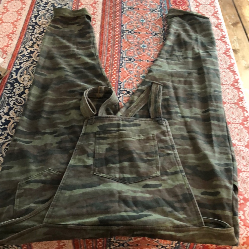 Wall flower cami overalls